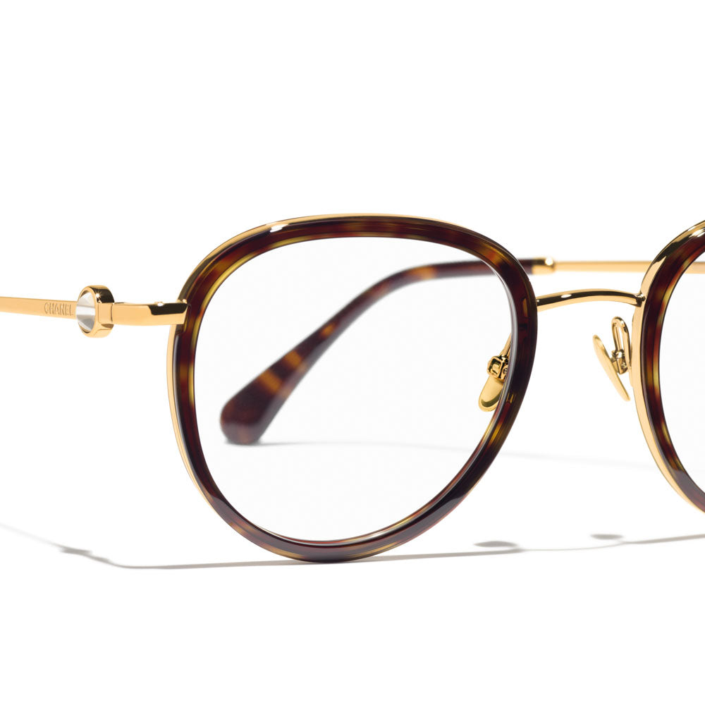 CHANEL 2220