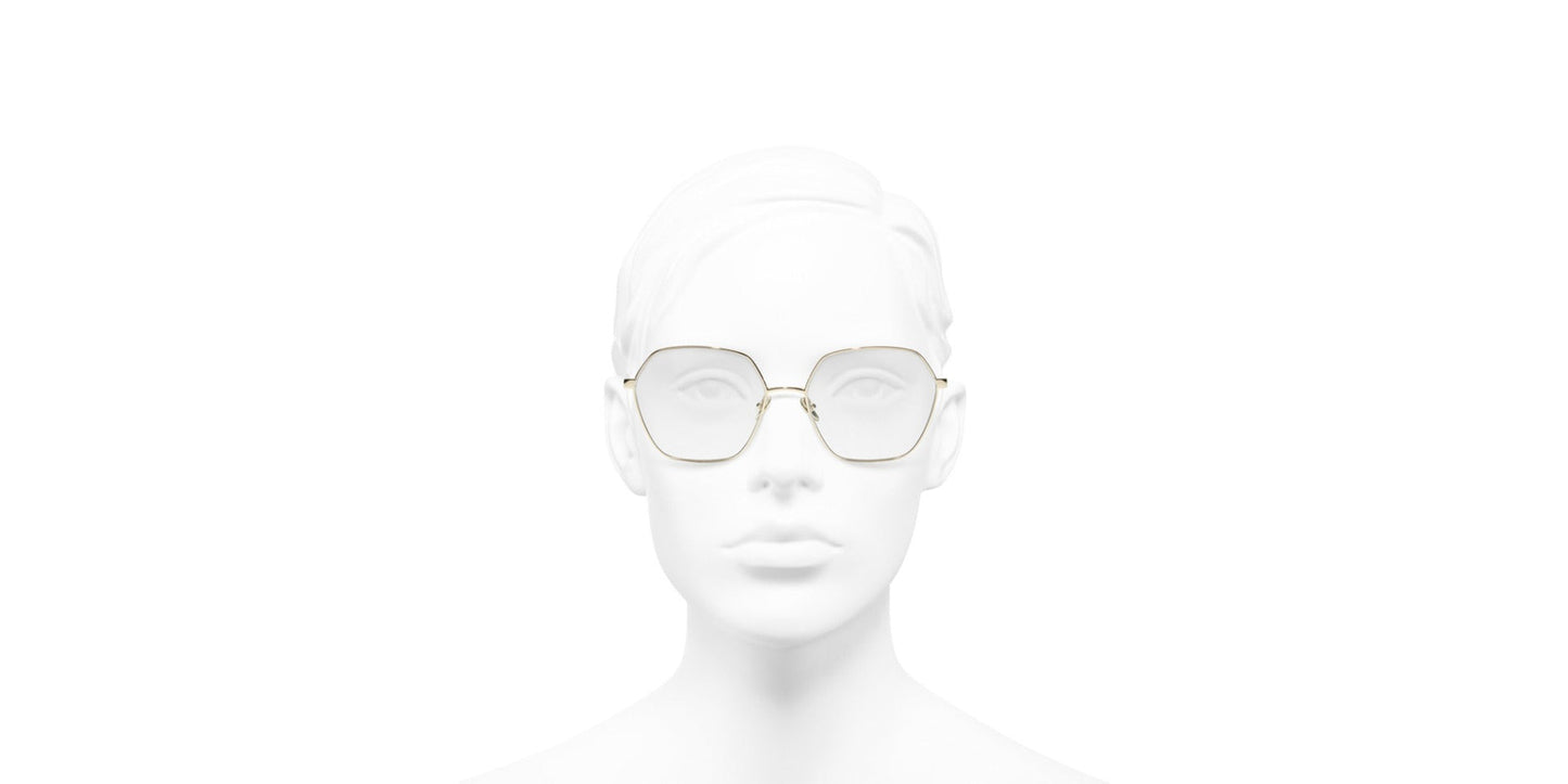 CHANEL 2204