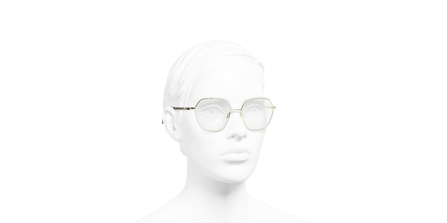 CHANEL 2204
