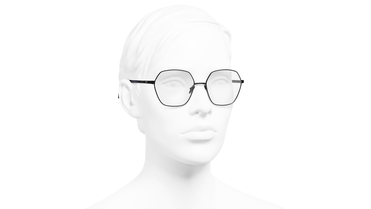 CHANEL 2204
